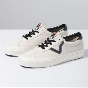Vans Anaheim Factory Style 73 DX Sport Sneaker